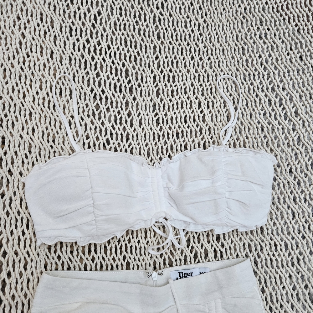 Two piece set - Picture 3 of 5